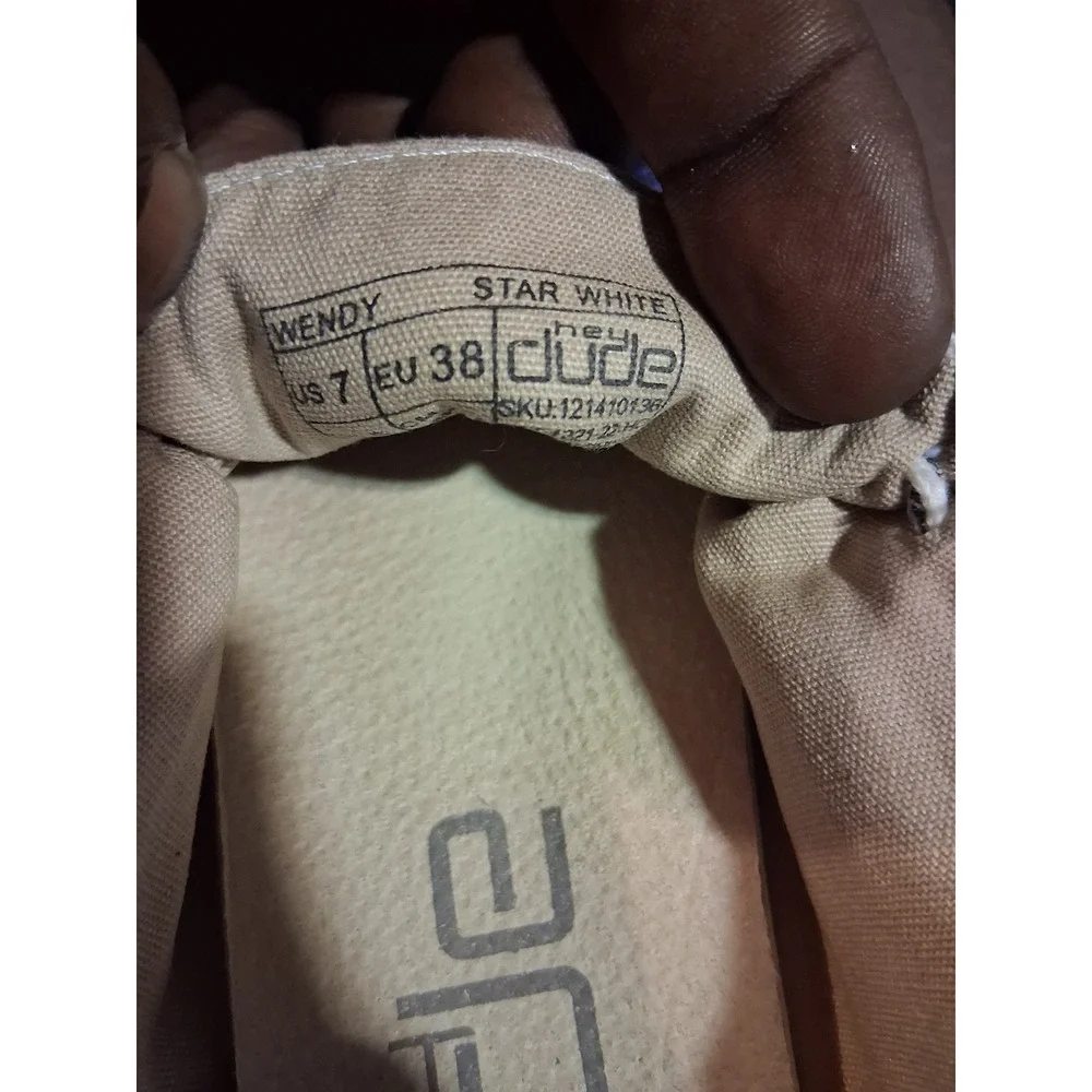 Hey Dude Wendy Star White Canvas Slip On Loafers Women Size 7 121410136